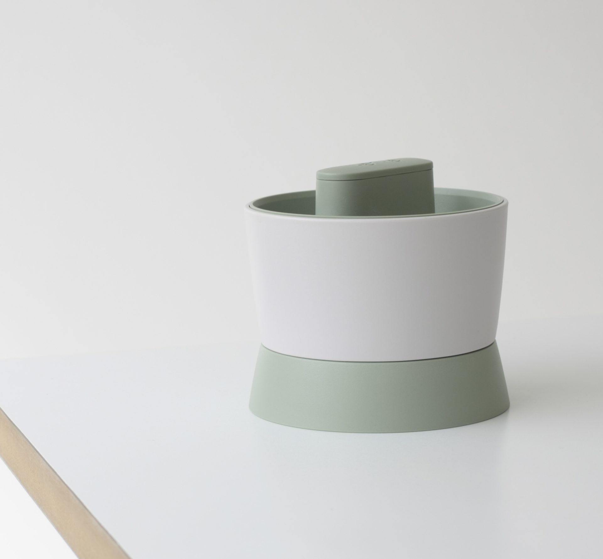 Our partnership with gadget brand Lékué is all about exploring everyday innovation and promoting better living and a love of veggies. The Veggie Ricer.