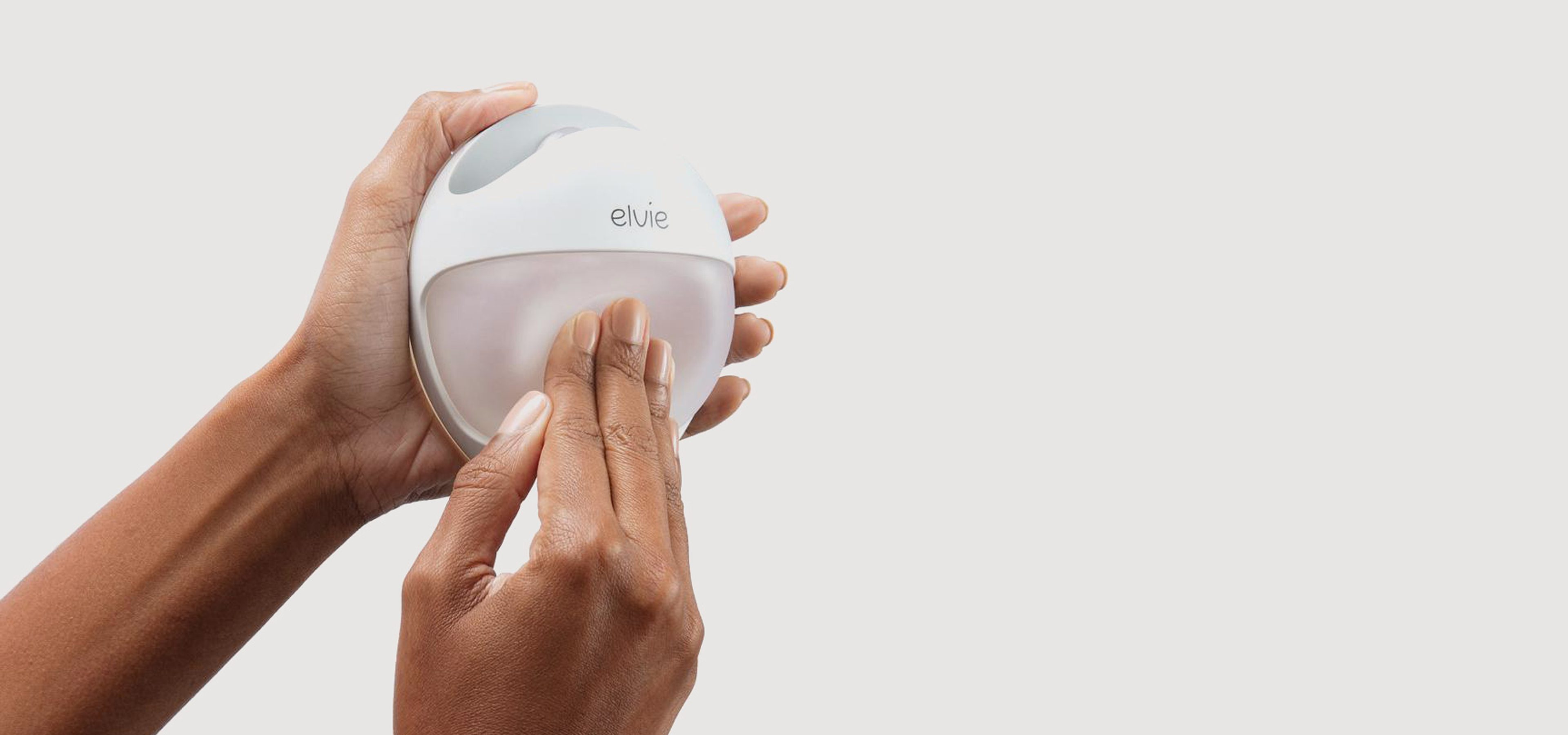 Hand priming the ready curve for use. Experience design by Rodd